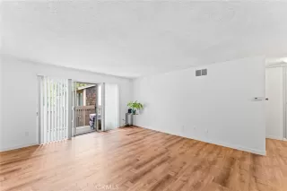 Photo #4: PW24195206 Listing 