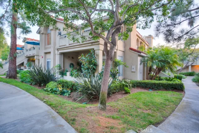 MLS: PW24196146 Condo For Sale