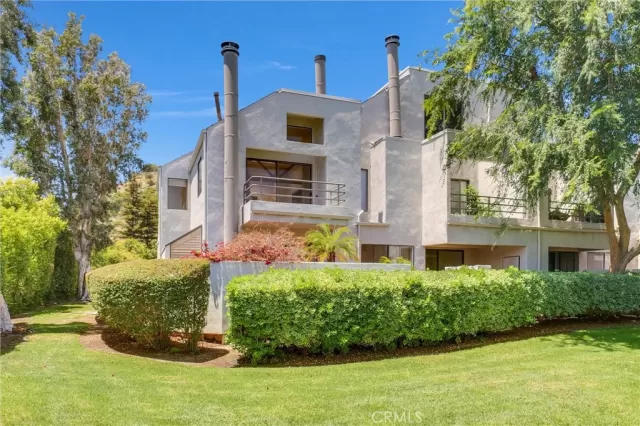 MLS: PW24196762 Condo For Sale