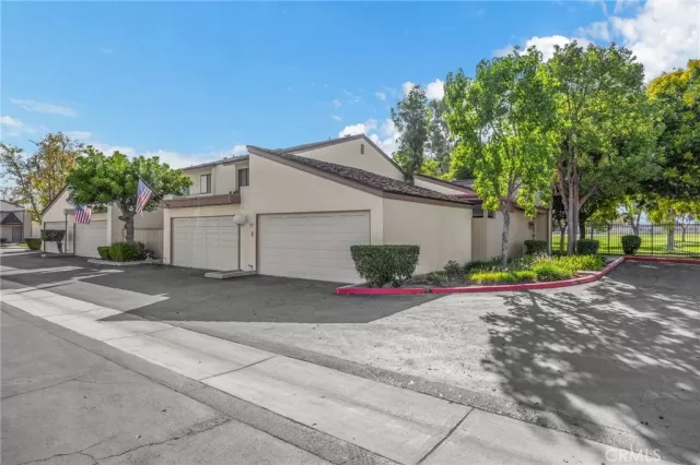 MLS: PW24200187 Condo For Sale