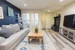 Photo #4: PW24210102 Listing 