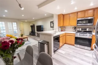 Photo #6: PW24210102 Listing 