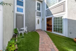 Photo #5: PW24210640 Listing