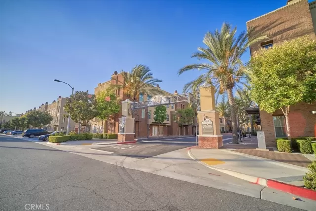 MLS: PW24213590 Condo For Sale