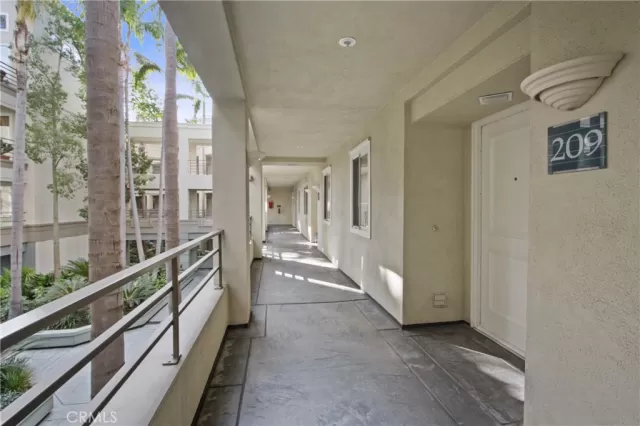 MLS: PW24220706 Condo For Sale