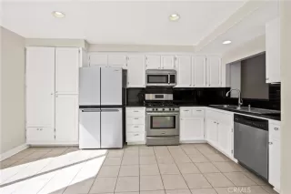 Photo #3: PW24229637 Listing 