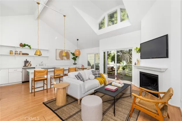 MLS: PW24232550 Condo For Sale