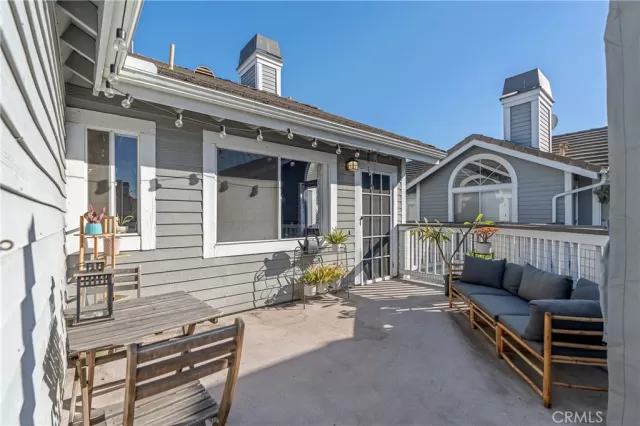 MLS: PW24242023 Condo For Sale