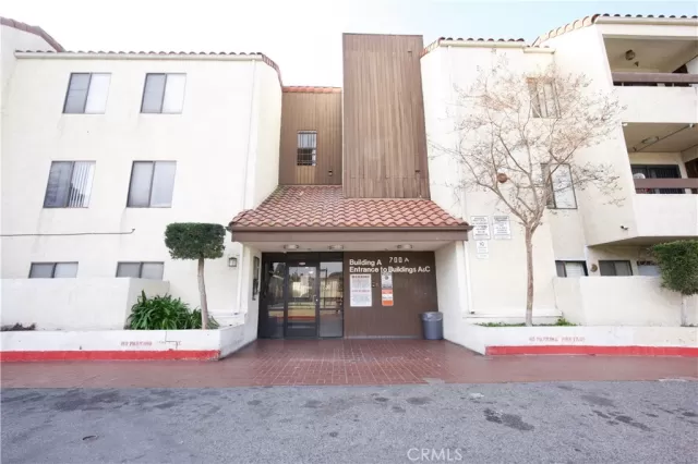 MLS: PW24255962 Condo For Sale