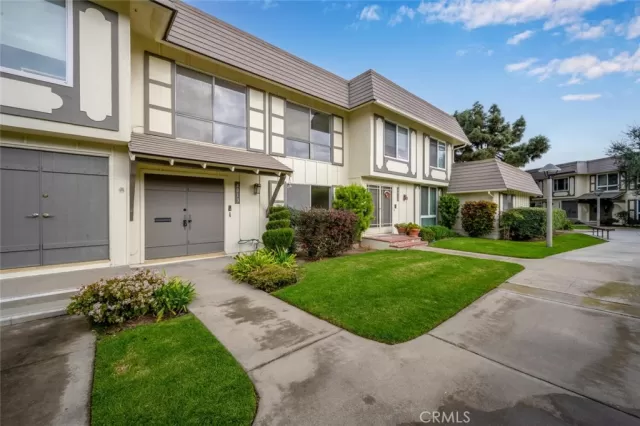 MLS: PW25000661 Condo For Sale