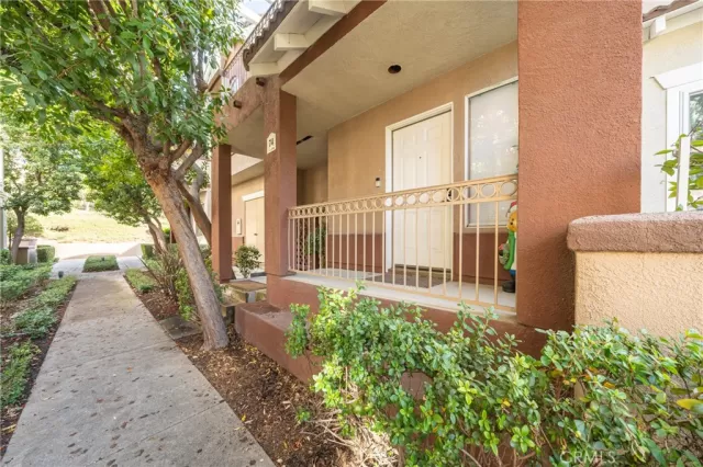 MLS: PW25001078 Condo For Sale