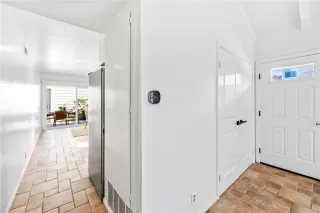 Photo #6: PW25003110 Listing 