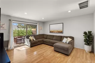 Photo #1: PW25003325 Listing 