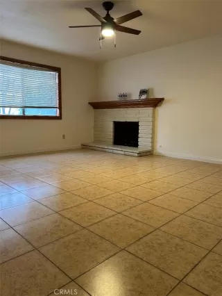 Photo #2: PW25005658 Listing 