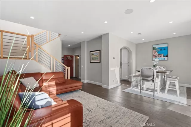 MLS: PW25008040 Condo For Sale