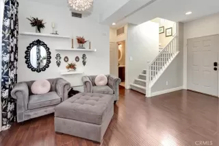 Photo #5: PW25008433 Listing