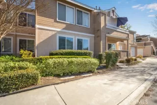 Photo #1: PW25009575 Listing 