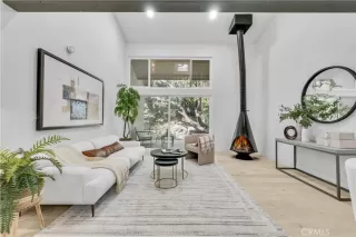 Photo #2: PW25011221 Listing 