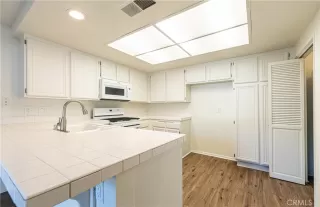 Photo #1: PW25011473 Listing 