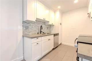 Photo #3: PW25011476 Listing 