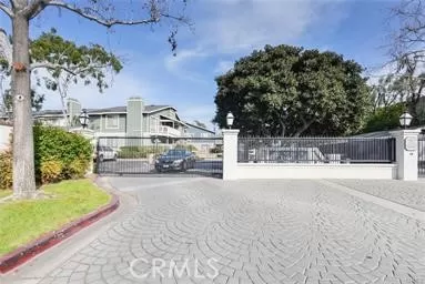 MLS: PW25012798 Condo For Sale