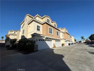 Photo #3: PW25012880 Listing