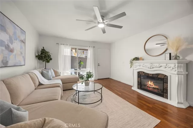 MLS: PW25016659 Condo For Sale