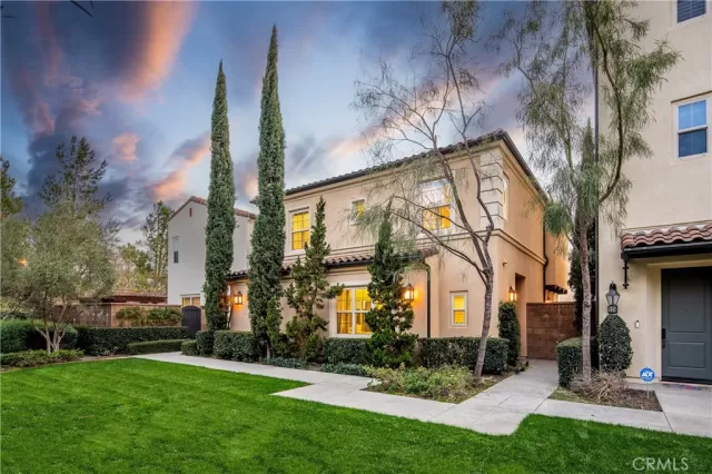 MLS: PW25017854 Condo For Sale