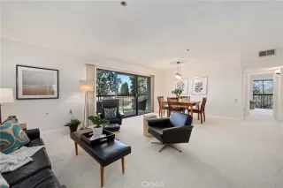 Photo #1: PW25017994 Listing