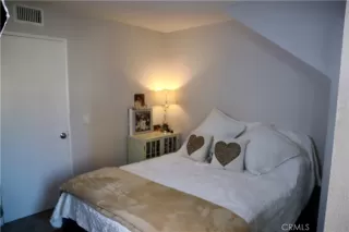 Photo #1: PW25018178 Listing