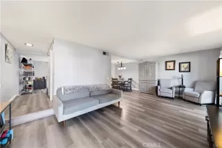 Photo #4: PW25020183 Listing