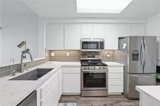 Photo #2: PW25020984 Listing 