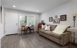 Photo #6: PW25021543 Listing 