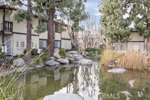 MLS: PW25021611 Condo For Sale