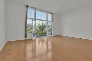 Photo #3: PW25022061 Listing