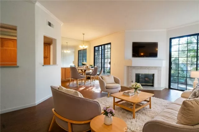 MLS: PW25026522 Condo For Sale