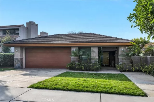 MLS: PW25027251 Condo For Sale