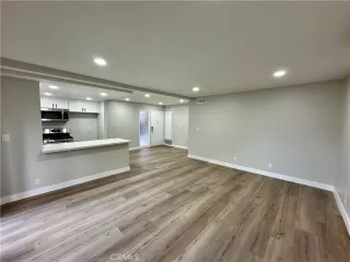 Photo #1: PW25027278 Listing 