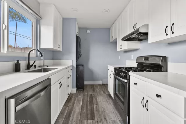 MLS: PW25028191 Condo For Sale