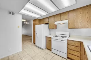 Photo #4: PW25031611 Listing 