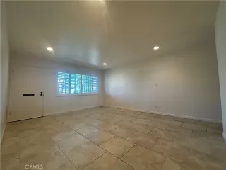 Photo #3: PW25032604 Listing