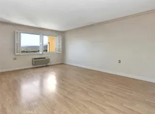 Photo #3: PW25033644 Listing 