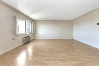 Photo #4: PW25033644 Listing 