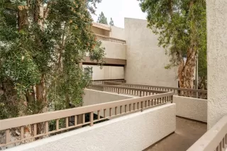 Photo #2: PW25034074 Listing