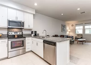 Photo #2: PW25035406 Listing