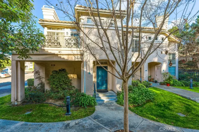 MLS: PW25040157 Condo For Sale