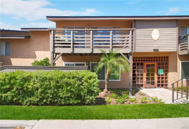 MLS: PW25040928 Condo For Sale