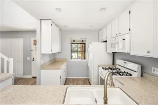 Photo #3: PW25041669 Listing 