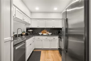 Photo #4: PW25042363 Listing 