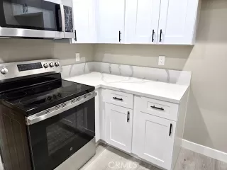 Photo #3: PW25042735 Listing 